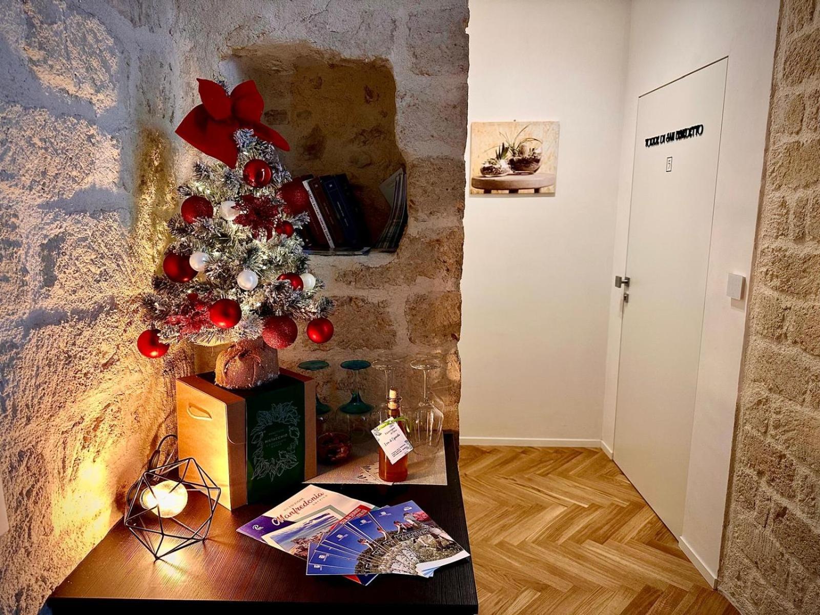 Centro Storico Rooms & Suites Manfredonia Esterno foto