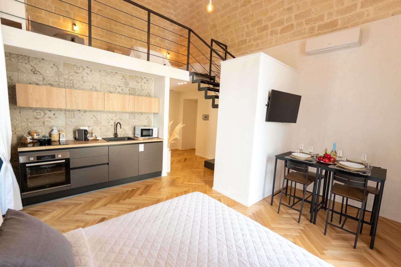Centro Storico Rooms & Suites Manfredonia Esterno foto