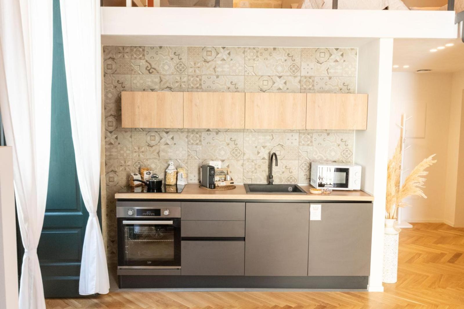 Centro Storico Rooms & Suites Manfredonia Esterno foto