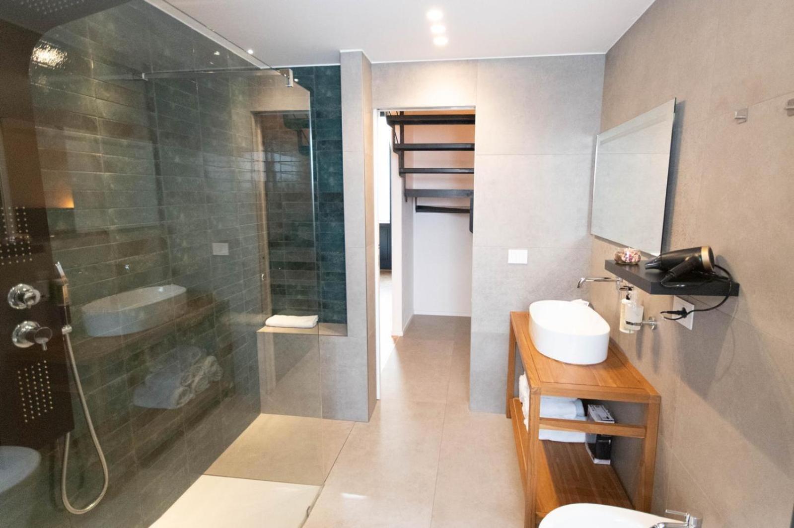 Centro Storico Rooms & Suites Manfredonia Esterno foto