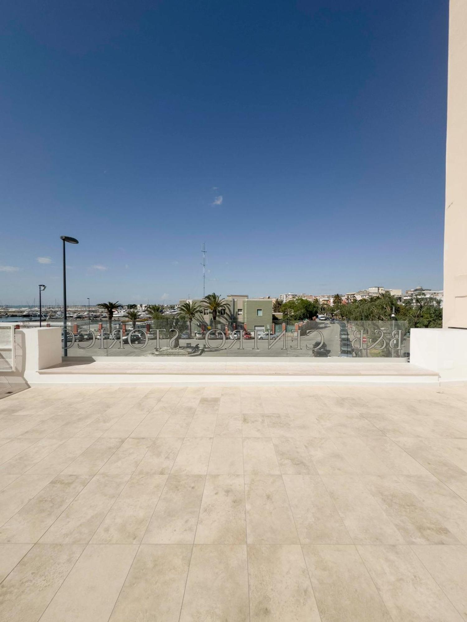 Centro Storico Rooms & Suites Manfredonia Esterno foto